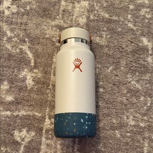 Hydro Flask 30oz